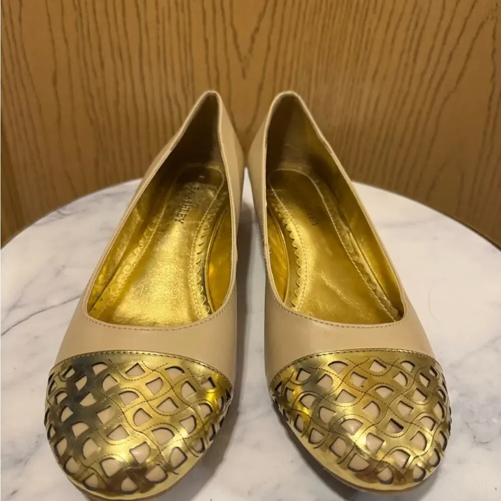 Laura Ashley Beige and Gold pumps NWOT